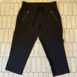 Women’s champion 3/4 length flow pants
